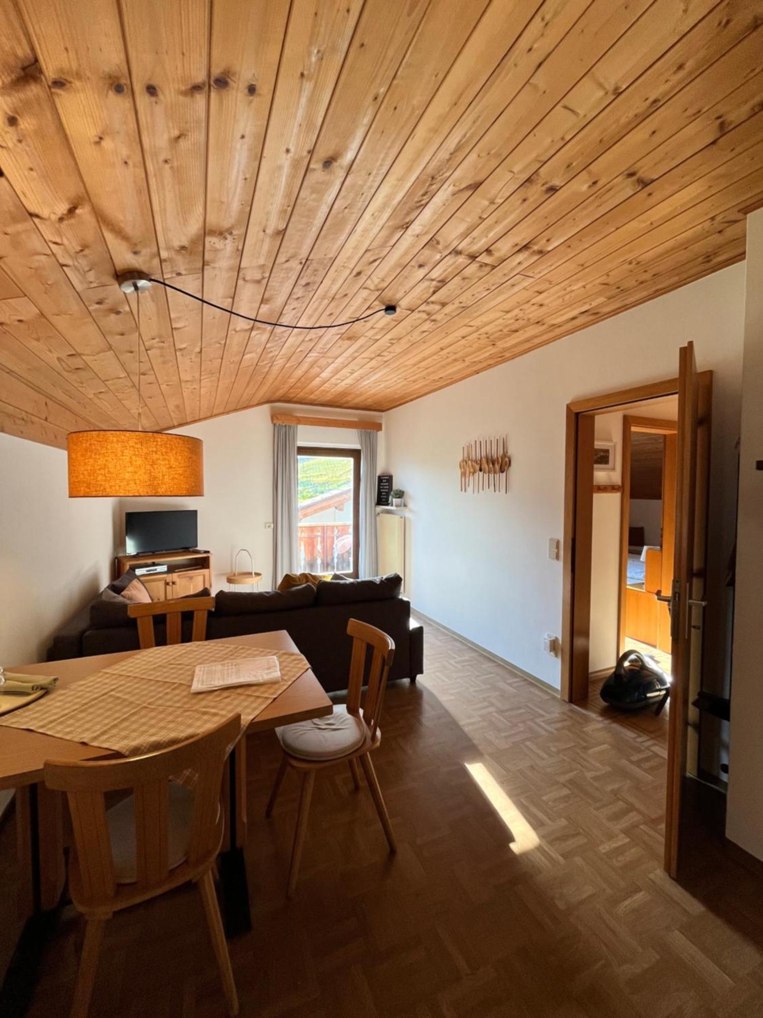 Voldersberghof Apartment Cortaccia Bagian luar foto